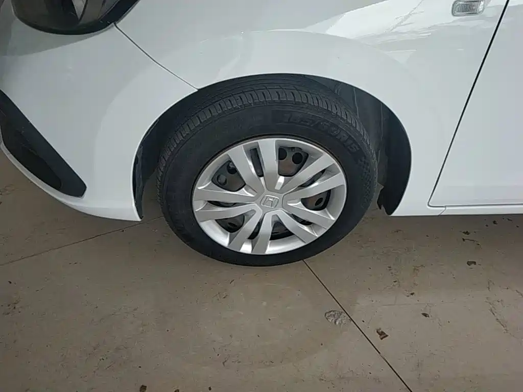 Honda Fit — фото 23