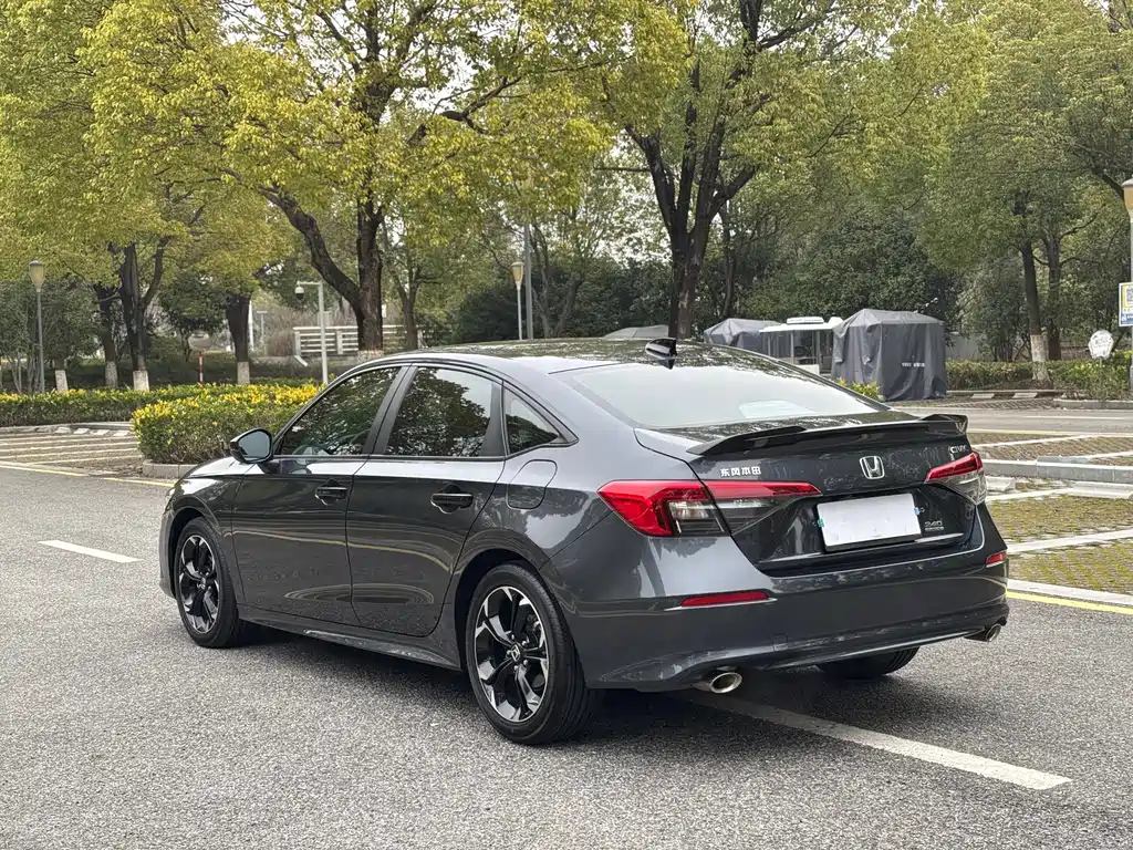 Honda Civic — фото 7