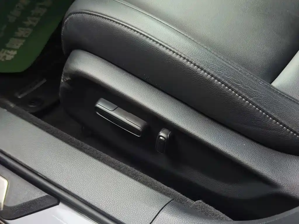 Honda Accord — фото 10