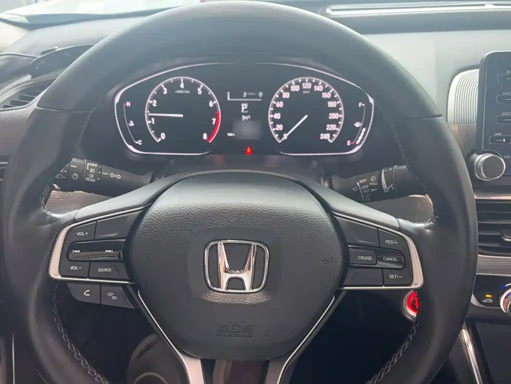 Honda Accord — фото 4