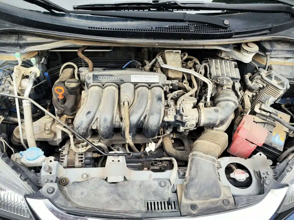 Honda Fit — фото 16