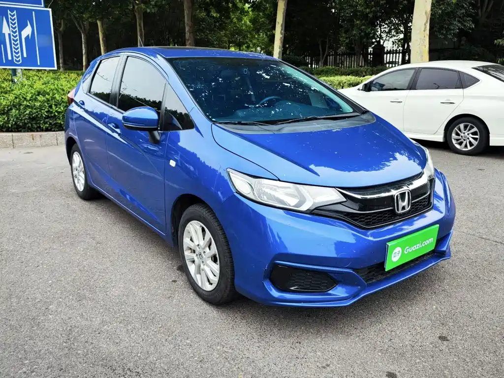 Honda Fit — фото 22