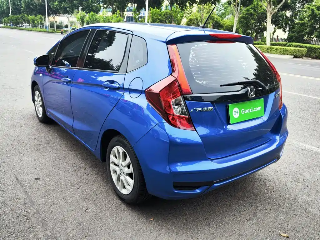 Honda Fit — фото 23