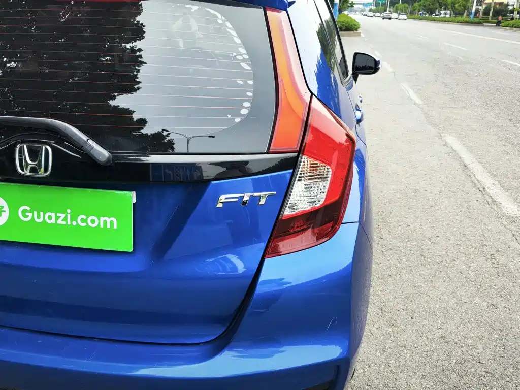Honda Fit — фото 24