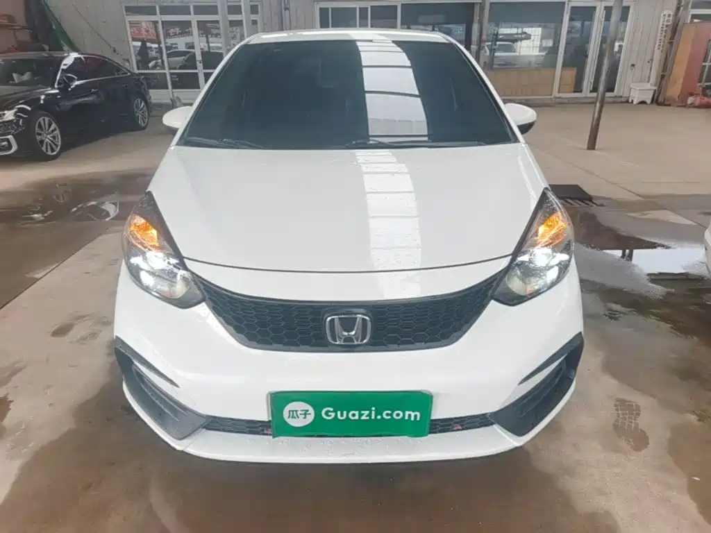 Honda Fit — фото 3