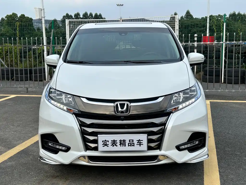 Honda Odyssey — фото 2