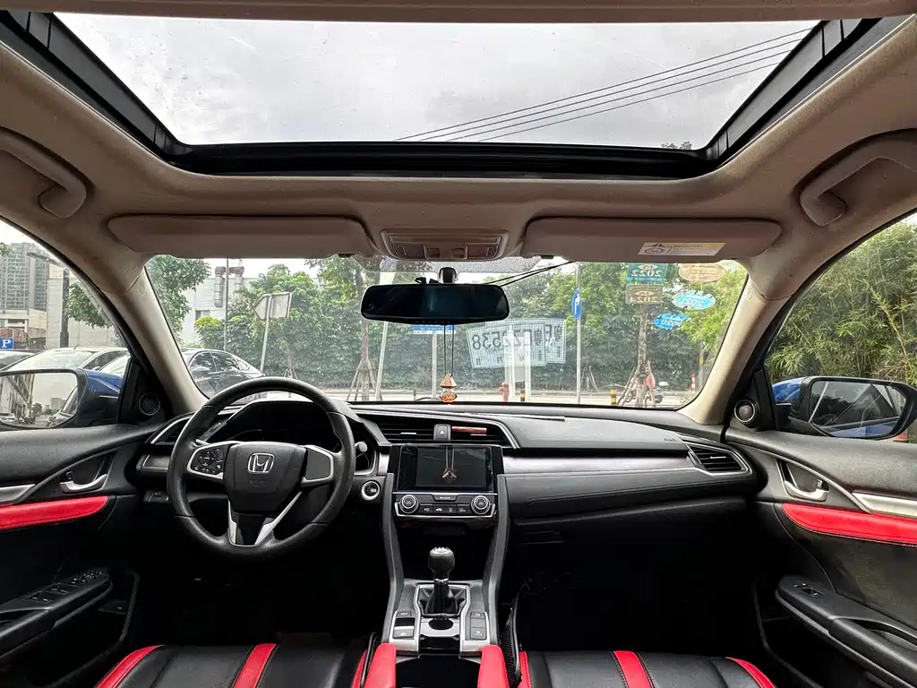 Honda Civic — фото 5