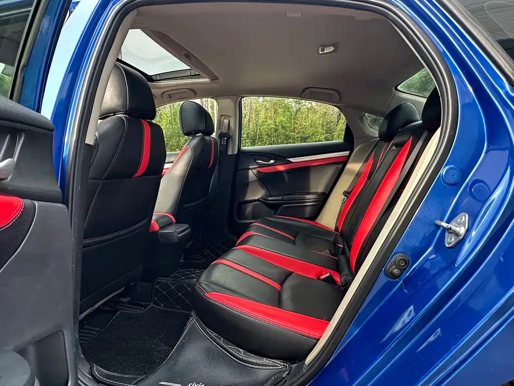 Honda Civic — фото 6