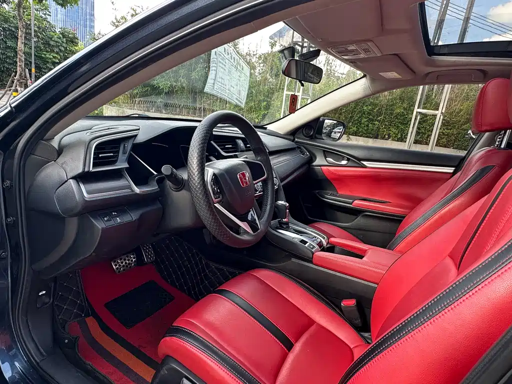 Honda Civic — фото 4