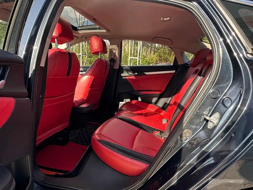 Honda Civic — фото 6