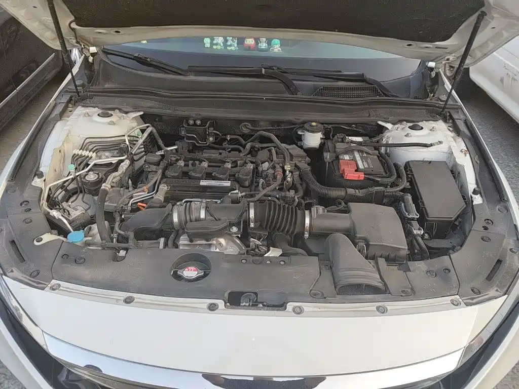 Honda Accord — фото 11
