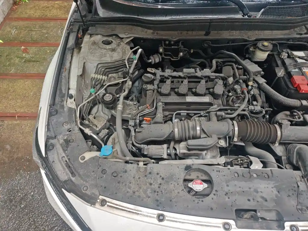 Honda Accord — фото 19