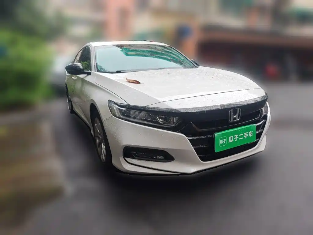 Honda Accord — фото 24