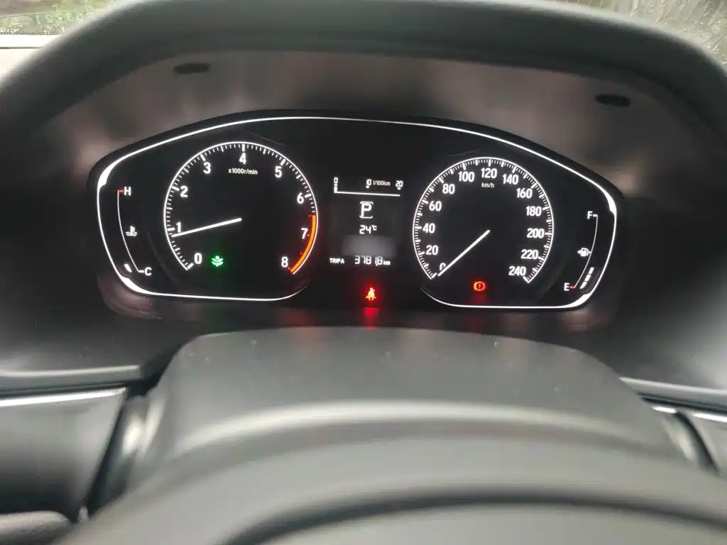 Honda Accord — фото 4