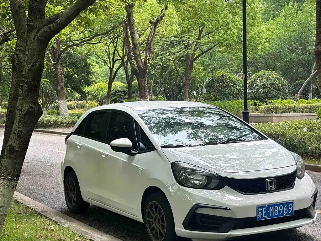 Honda Fit — фото 3