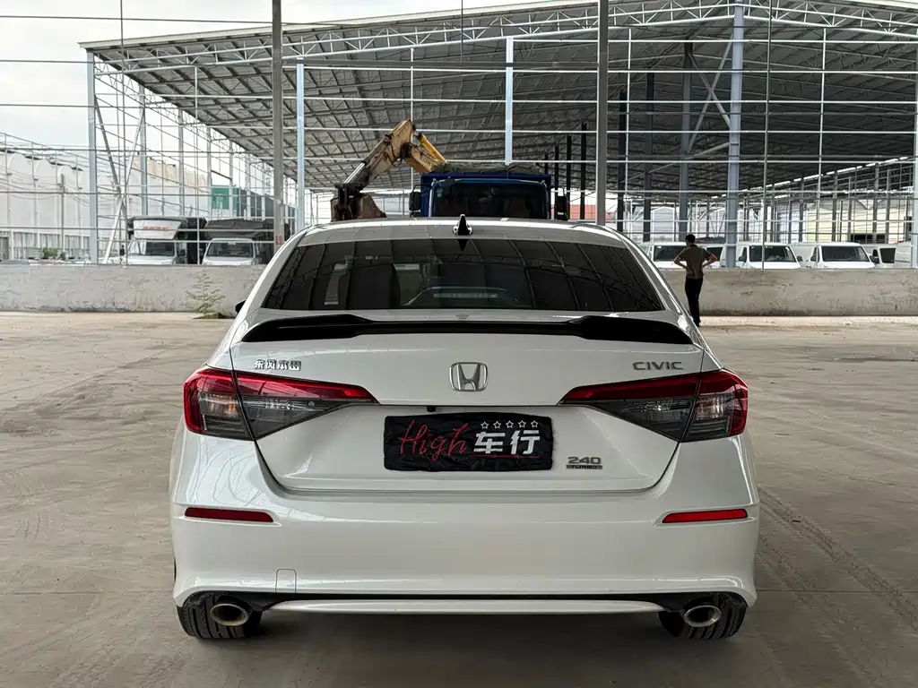 Honda Civic — фото 5