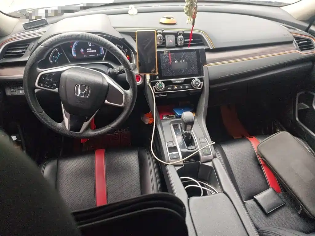 Honda Civic — фото 13