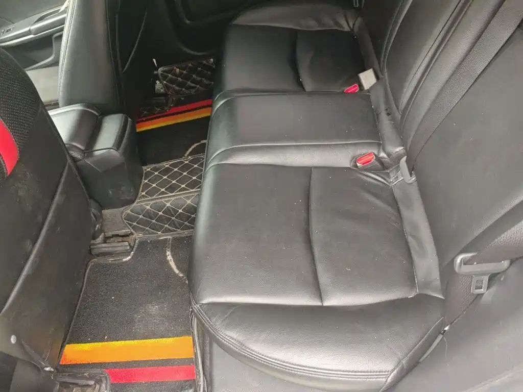 Honda Civic — фото 15