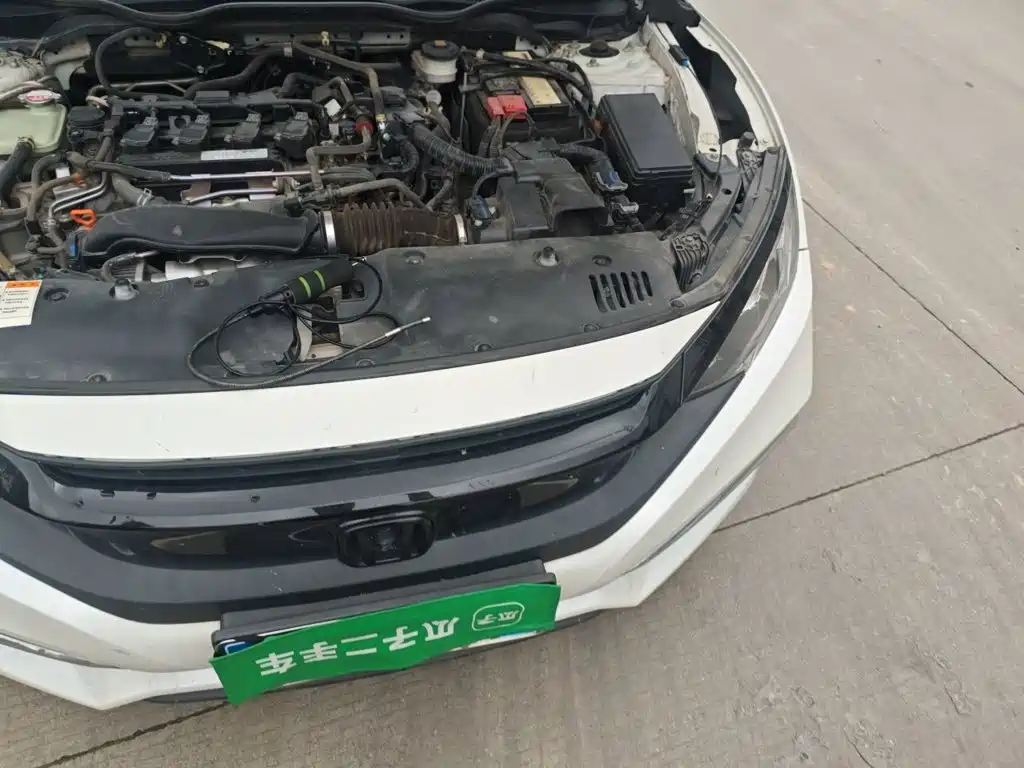 Honda Civic — фото 20