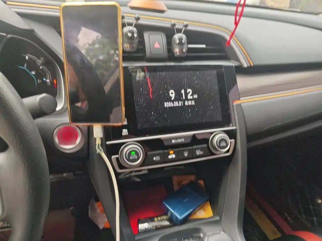 Honda Civic — фото 6