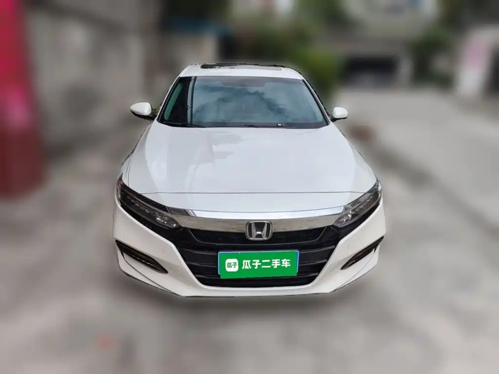 Honda Accord — фото 23