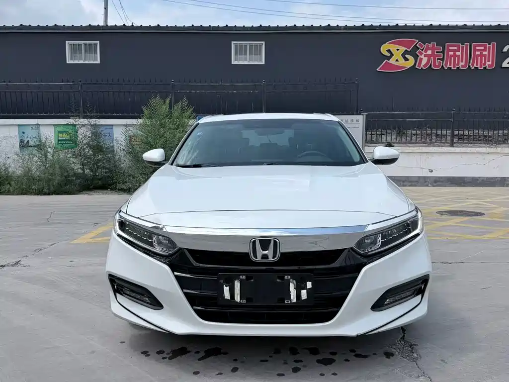 Honda Accord — фото 2