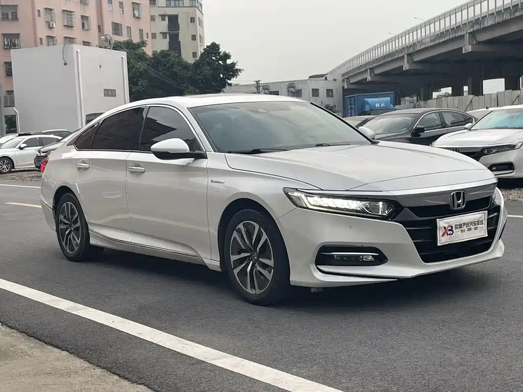 Honda Accord — фото 2