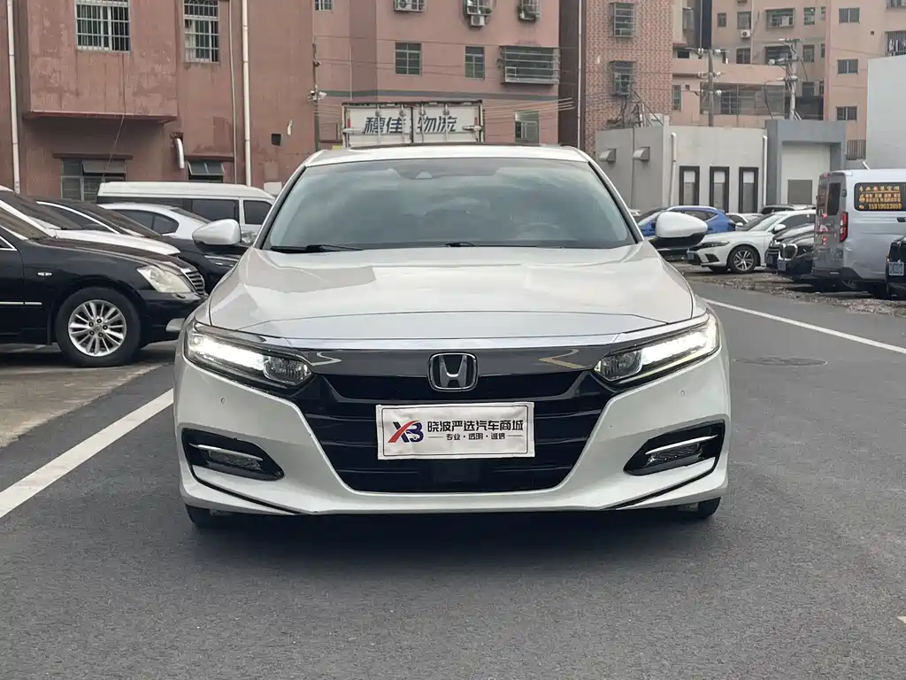 Honda Accord — фото 3