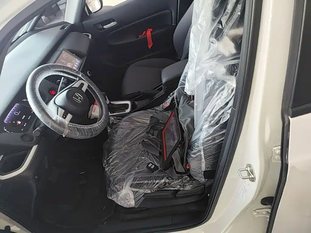 Honda Fit — фото 11