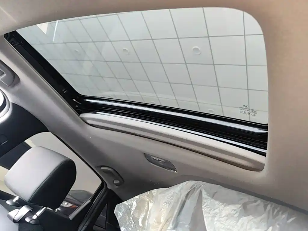 Honda Fit — фото 14