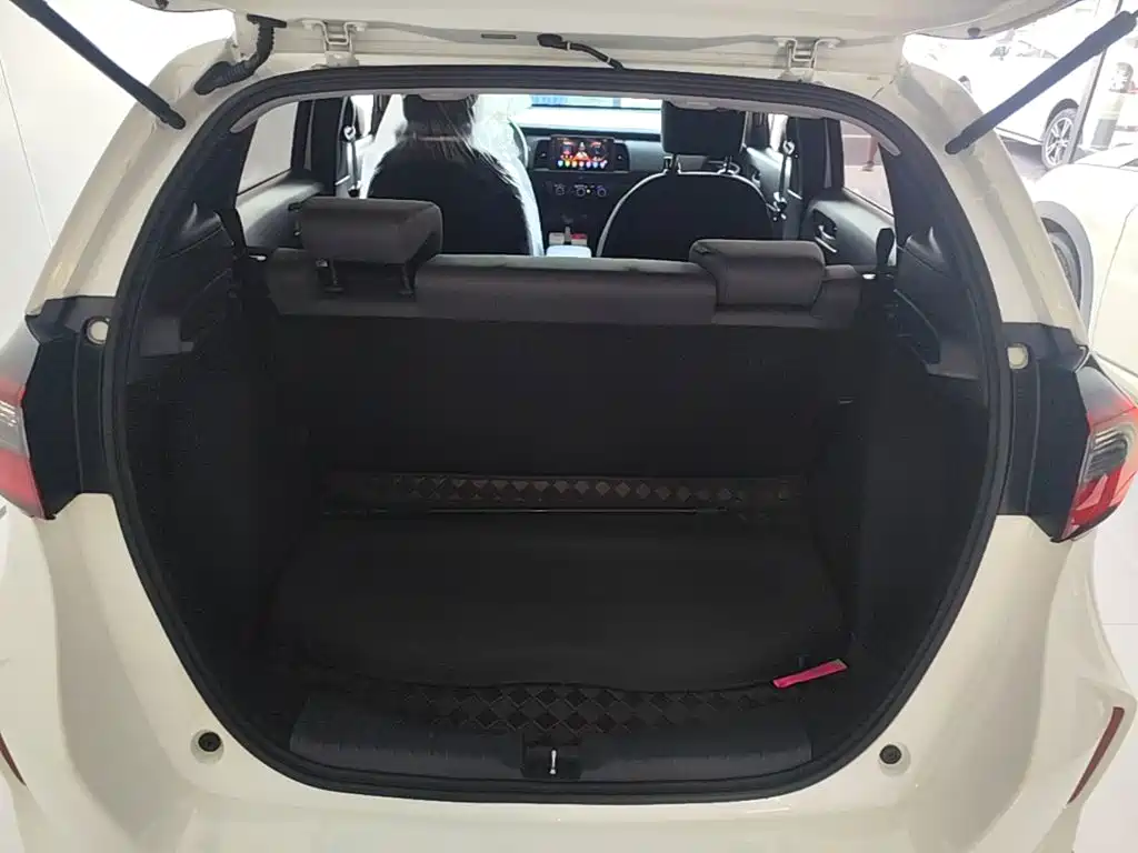 Honda Fit — фото 15