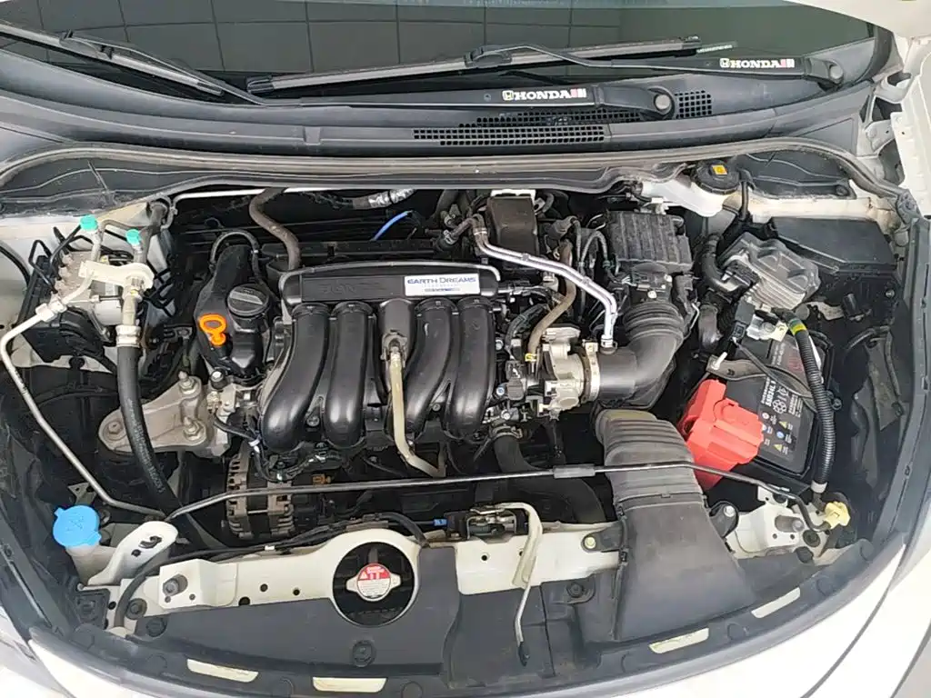 Honda Fit — фото 16