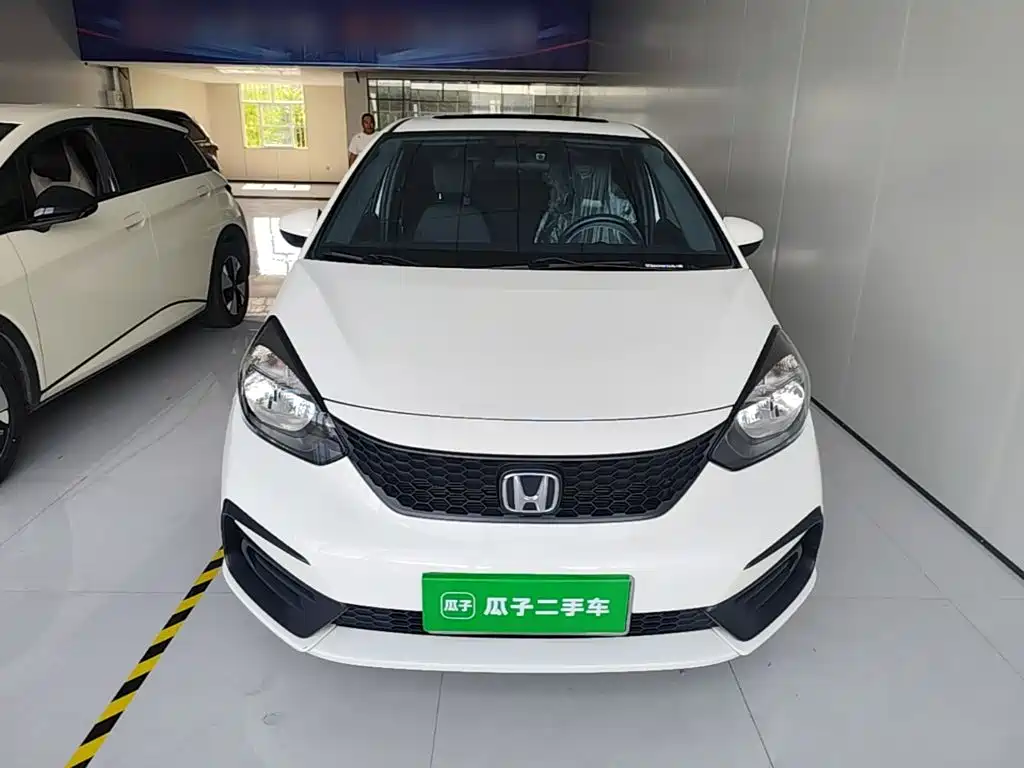 Honda Fit — фото 3
