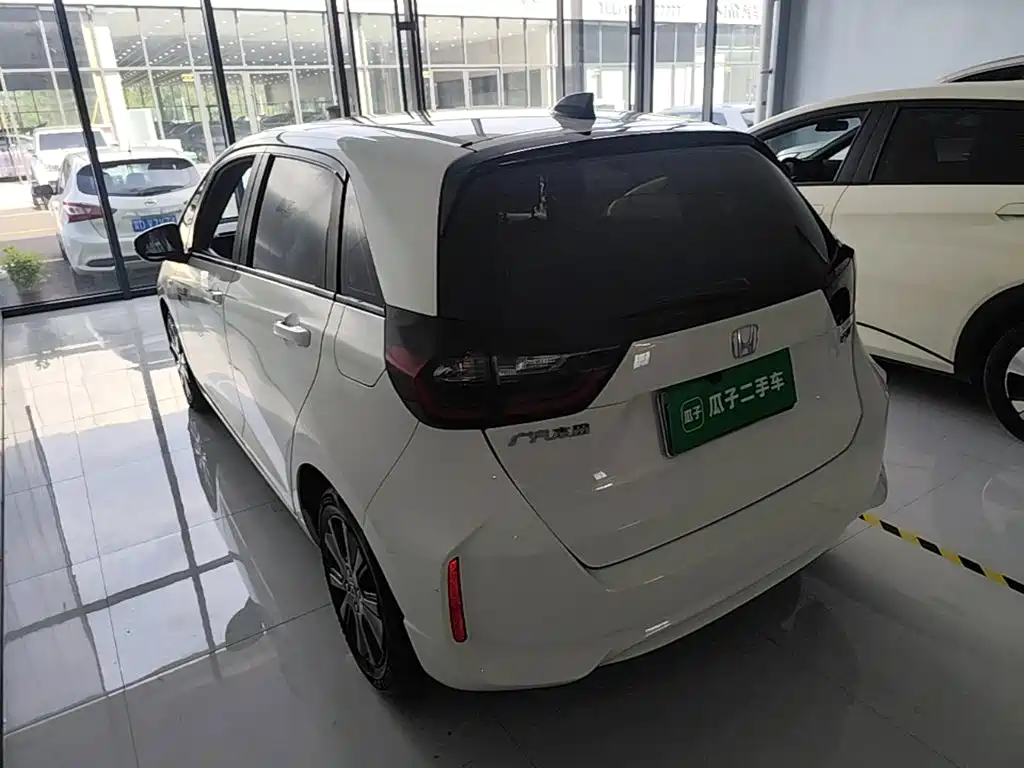Honda Fit — фото 23