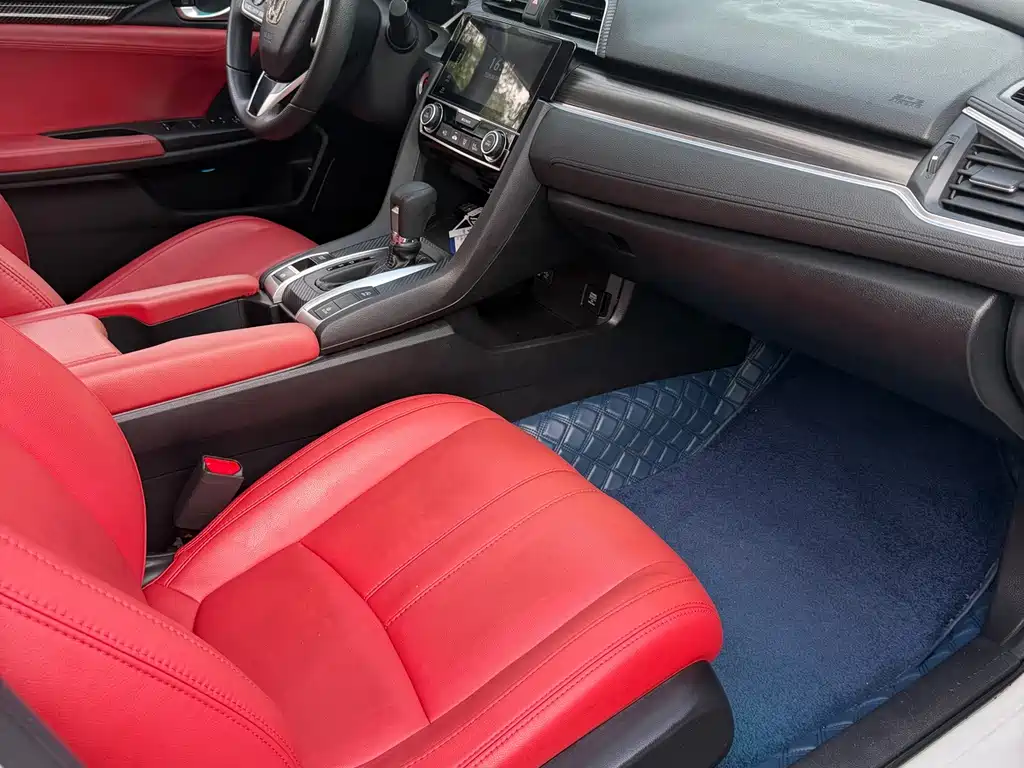 Honda Civic — фото 8