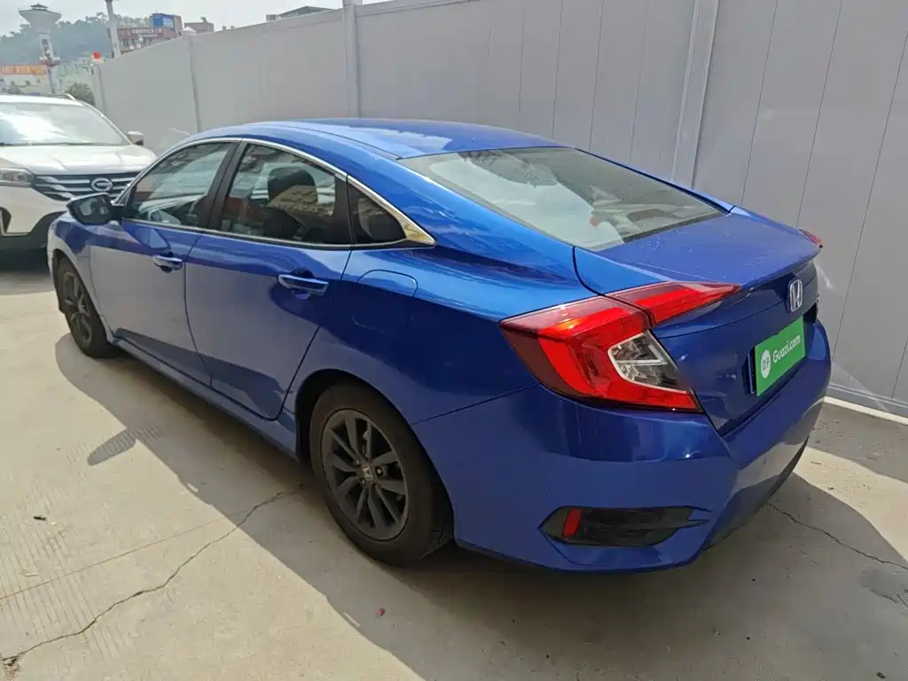 Honda Civic — фото 23