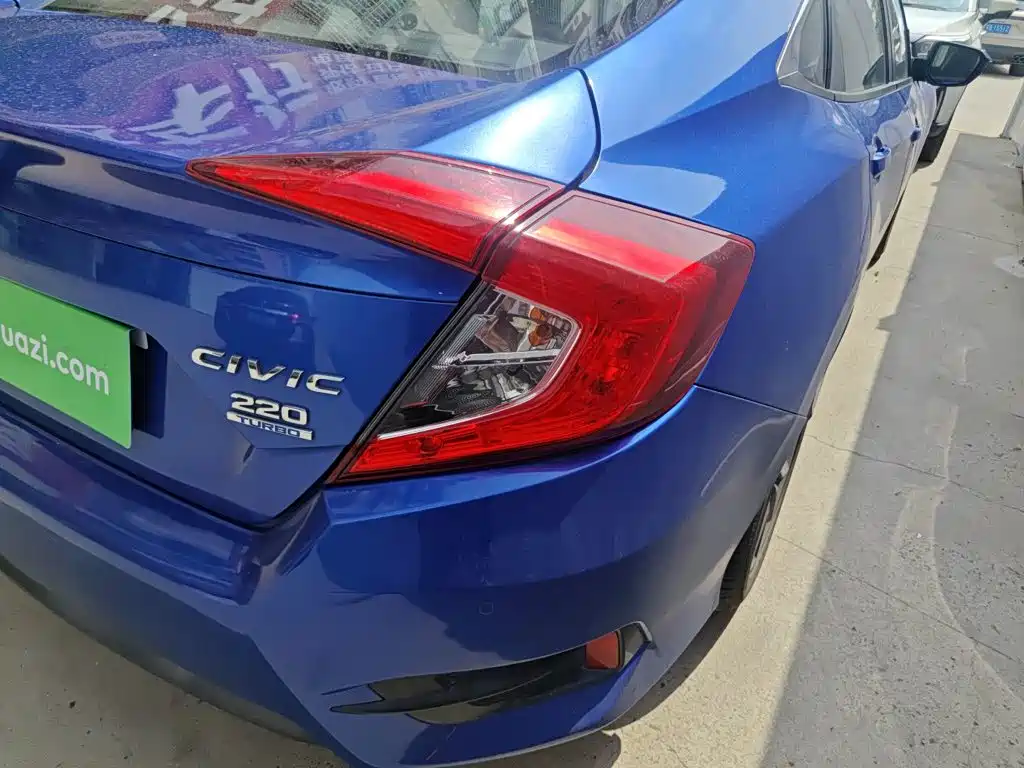 Honda Civic — фото 24