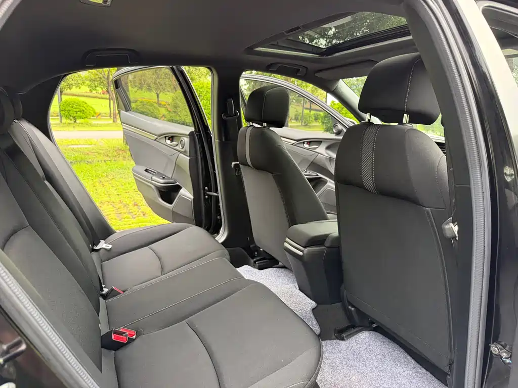 Honda Civic — фото 21
