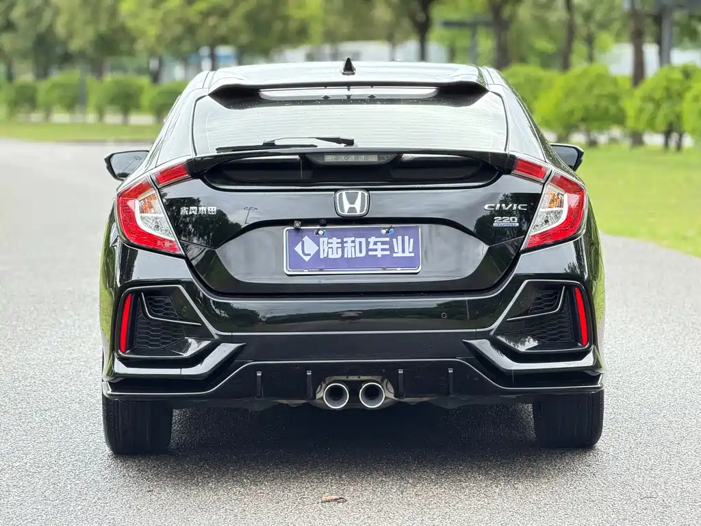 Honda Civic — фото 5
