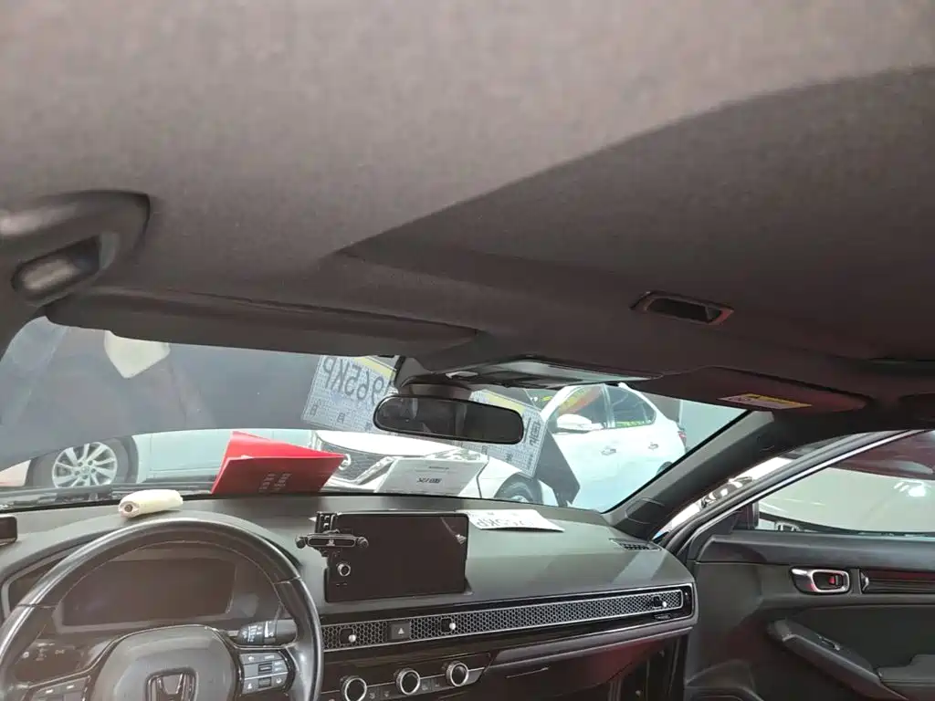 Honda Civic — фото 18