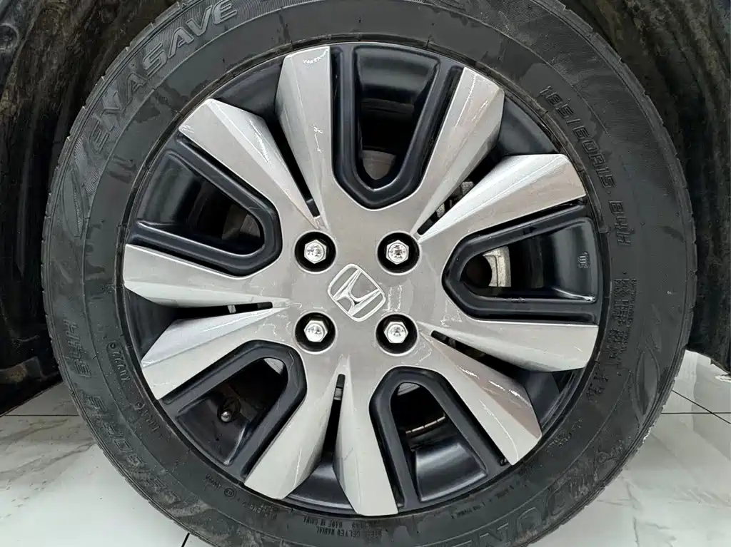 Honda Fit — фото 20