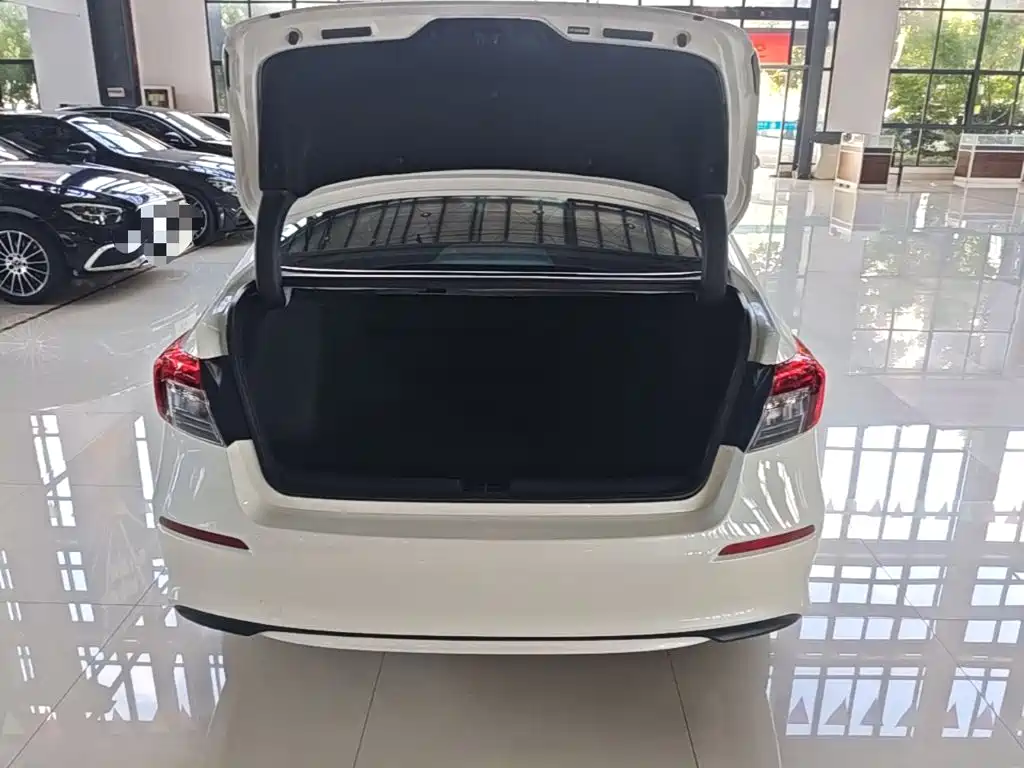 Honda Civic — фото 15
