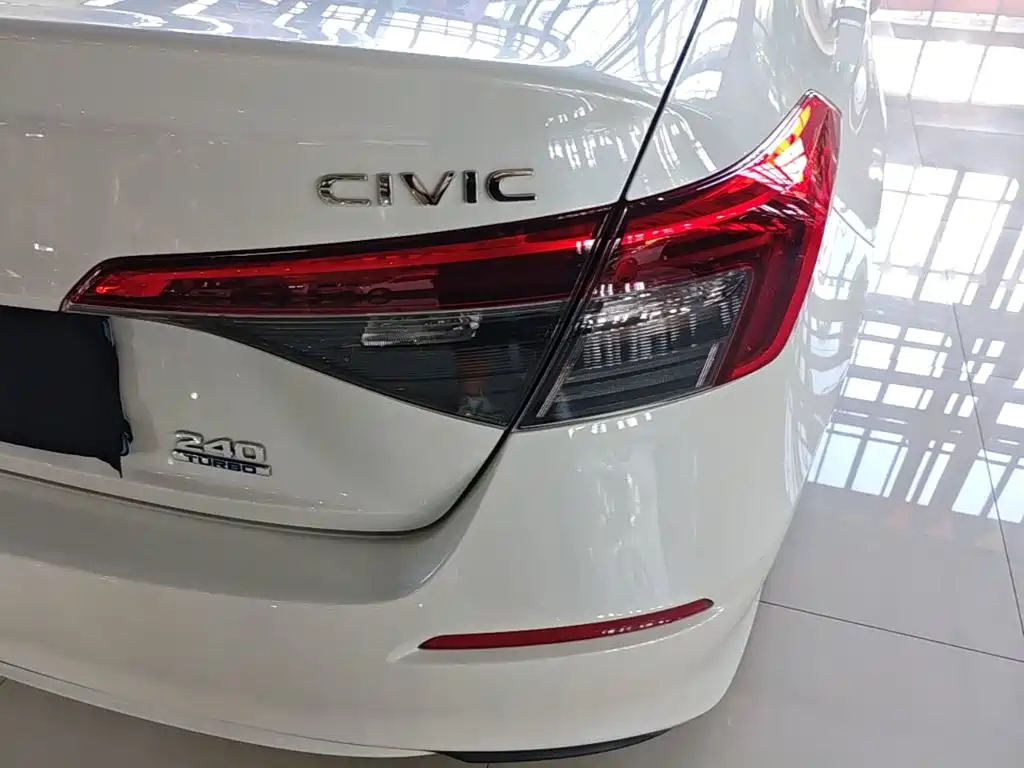 Honda Civic — фото 24