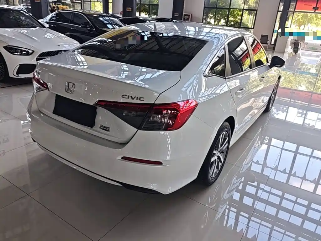 Honda Civic — фото 5
