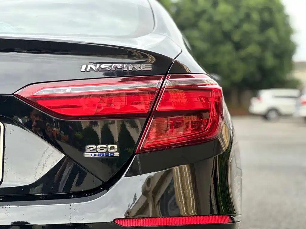 Honda Inspire — фото 5
