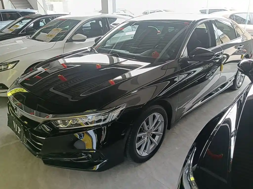 Honda Accord — фото 2