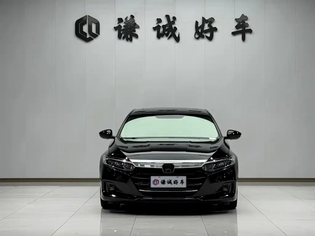 Honda Accord — фото 2
