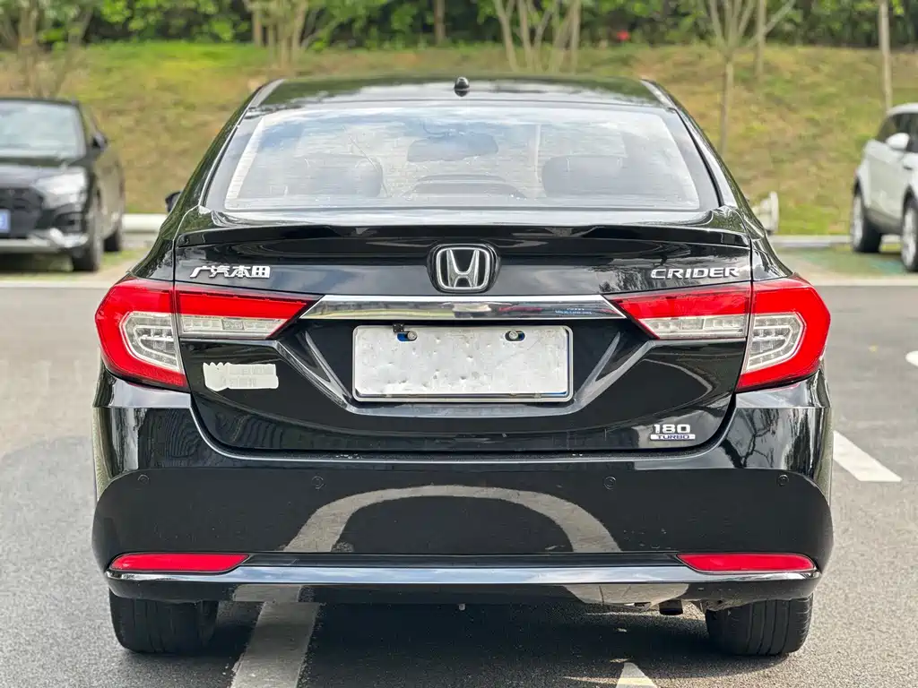 Honda Crider — фото 17