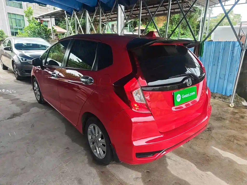 Honda Fit — фото 5