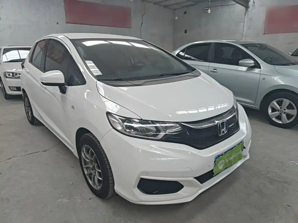 Honda Fit — фото 4